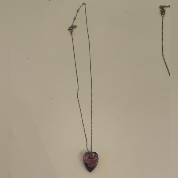 SAWROVSKI HEART PENDANT NECKLACE - Picture 8 of 9